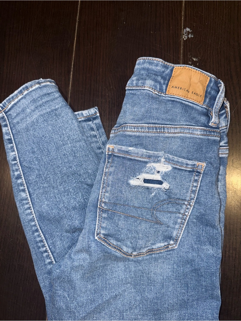 American Eagle Outfitters Women’s Light Blue Distressed Slim Jeans